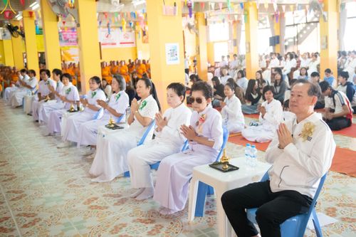 ภาพ No.291261:วันที่ 9 มกราคม พ.ศ. 2569 พิธีทอดผ้าป่าทำนุบำรุงศาสนสถาน ณ วัดนาราภิรมย์ อ.บางเลน จ.นครปฐม ในโครงการธรรมยาตรา กตัญญูบูชา มหาปูชนียาจารย์ พระมงคลเทพมุนี(สด จนฺทสโร) พระผู้ปราบมาร อนุสรณ์สถาน 7 แห่ง ปีที่ 14