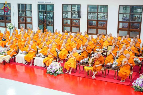 ภาพ No.316263:วันเสาร์ที่ 28 มีนาคม พ.ศ. 2569 พิธีบำเพ็ญกุศล คุณพ่อณรงค์ จินตมากุล  สิริอายุ 99 ปี 11 เดือน โยมบิดา พระครูปลัดรัตนวีรวัฒน์ (รังสฤษดิ์ อิทฺธิจินตโก) ที่ปรึกษาเจ้าคณะจังหวัดปทุมธานี เจ้าอาวาสวัดพระธรรมกาย  ณ ห้องปลูกศรัทธา 2 วัดพระธรรมกาย ปทุมธานี