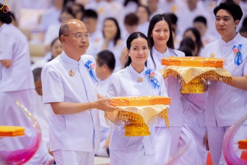 ภาพ No.345666:วันพฤหัสบดีที่ 27 สิงหาคม พ.ศ.2569 พิธีทอดผ้าป่าเพื่อถวายอุปกรณ์สื่อโสตทัศน์ อาคาร 82 ปี หลวงพ่อธัมมชโย พิธีทอดผ้าป่าสมทบกฐินวัดพระธรรมกาย และสมทบกฐิน 30,000 กว่าวัดทั่วไทย ครั้งที่ 1 ประจำปี พุทธศักราช 2569 ณ วัดพระธรรมกาย ปทุมธานี