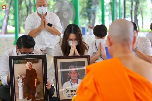 ภาพ No.51076:ประมวลภาพพิธีบรรพชาอุปสมบท โครงการบรรพชาอุปสมบทหมู่ รุ่นวันครูวิชชาธรรมกาย ปีพุทธศักราช 2565