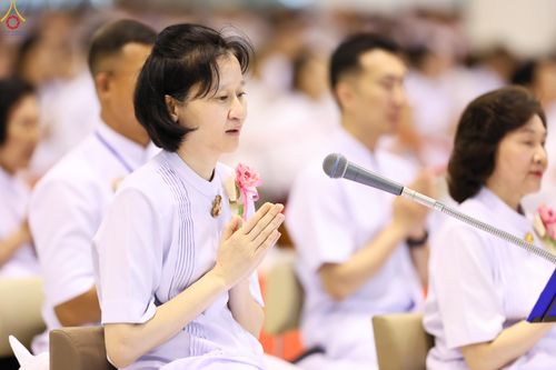 ภาพ No.337886:วันอาทิตย์ต้นเดือน 5 กรกฎาคม พ.ศ.2569 พิธีบูชาข้าวพระ ณ สภาธรรมกายสากล วัดพระธรรมกาย