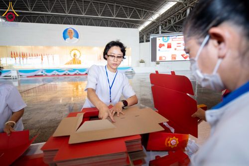 ภาพ No.316002:วันที่ 24 - 27 มีนาคม พ.ศ.2569 การเตรียมงานมหาสังฆทาน 40,000 กว่าวัดทั่วไทย วันคุ้มครองโลก 22 เมษายน พ.ศ.2569