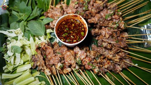 ภาพ No.74058:พิธีถวายภัตตาหารเป็นสังฆทาน แด่คณะพระธรรมยาตราฯ ในโครงการธรรมยาตรากตัญญูบูชา มหาปูชนียาจารย์ พระมงคลเทพมุนี(สด จนฺทสโร) พระผู้ปราบมาร อนุสรณ์สถาน 7 แห่ง ปีที่ 11 วันที่ 24 มกราคม พ.ศ. 2566