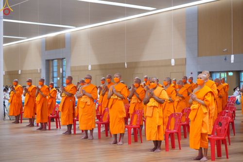 ภาพ No.84671:พิธีบรรจุพระบรมสารีริกธาตุภายในเกตุดอกบัวตูม องค์พระประธาน ณ ห้องแก้วสารพัดนึก 2 วัดพระธรรมกาย ในวันอาสาฬหบูชา อังคารที่ 1 สิงหาคม พ.ศ.2566