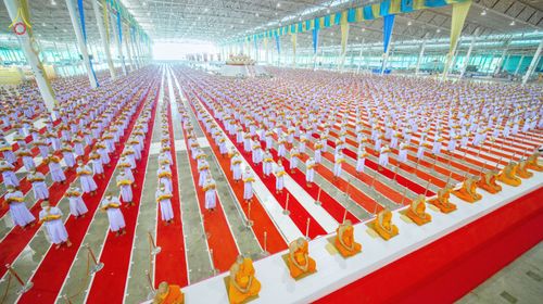 ภาพ No.79814:พิธีขอบรรพชา , พิธีคล้องอังสะ พิธีขอสรณคมน์และศีล , พิธีขอนิสสัย ในโครงการบรรพชาสามเณรฟื้นฟูพระพุทธศาสนาทั่วไทย วันเสาร์ที่ 8 เมษายน พ.ศ.2566