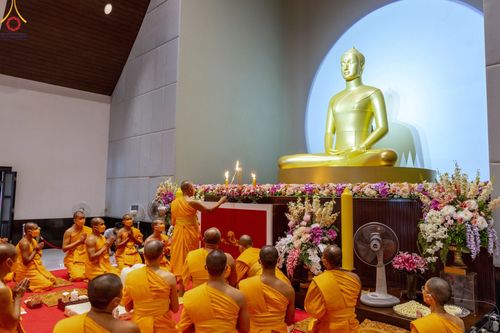 ภาพ No.51083:ประมวลภาพพิธีบรรพชาอุปสมบท โครงการบรรพชาอุปสมบทหมู่ รุ่นวันครูวิชชาธรรมกาย ปีพุทธศักราช 2565