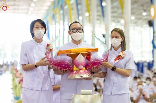 ภาพ No.52495:ประมวลภาพวันคล้ายวันเกิดครบรอบ 138 ปี พระมงคลเทพมุนี (สด จนฺทสโร) พระผู้ปราบมาร ชุดที่ 1