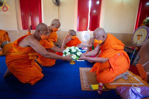 ภาพ No.67247:พิธีอุปสมบทวัดห้วยบง อ.เฉลิมพระเกียรติ จ.สระบุรี รับบุญจัดงานโดย ผู้นำบุญและทีมงานจังหวัดสระบุรี เมื่อวันที่ 9 ธันวาคม พ.ศ. 2565