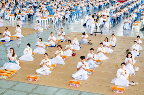ภาพ No.348504:วันที่ 11 กันยายน พ.ศ.2569 พิธีบุพเปตพลี ครั้งที่ 188 ร่วมอุทิศส่วนกุศล แด่หมู่ญาติผู้ล่วงลับไปแล้ว และเป็นปัจจัยสนับสนุน การเผยแผ่พระพุทธศาสนา ณ หอฉันคุณยายอาจารย์ วัดพระธรรมกาย