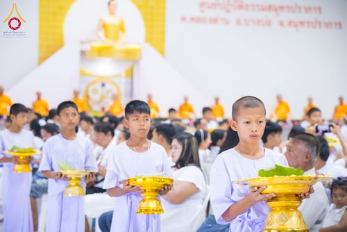 ภาพ No.317403:วันอาทิตย์ ที่ 29 มีนาคม พ.ศ.2569  พิธีปลงผม , พิธีขอขมามอบบาตรและผ้าไตร , พิธีบรรพชา ณ ศูนย์ปฏิบัติธรรมสมุทรปราการ จำนวน 42 รูป