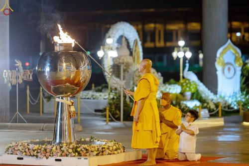 ภาพ No.75478:พิธีเจริญพุทธมนต์ ฉลองชัยสวดธรรมจักร 5,045,000,114 จบ เนื่องในวันมหาปูชนียาจารย์ วันที่ 3 กุมภาพันธ์ พ.ศ. 2566 ณ วัดพระธรรมกาย อ.คลองหลวง จ.ปทุมธานี