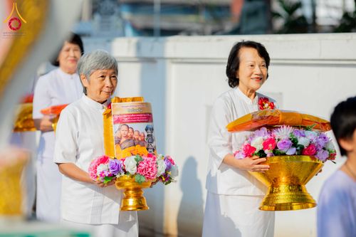 ภาพ No.298853:วันที่ 16 มกราคม พ.ศ. 2569 พิธีทอดผ้าป่าทำนุบำรุงศาสนสถาน ณ วัดอัมพวัน ต.บางม่วง อ.บางใหญ่ จ.นนทบุรี ในโครงการธรรมยาตรา กตัญญูบูชา มหาปูชนียาจารย์ พระมงคลเทพมุนี(สด จนฺทสโร) พระผู้ปราบมาร อนุสรณ์สถาน 7 แห่ง ปีที่ 14