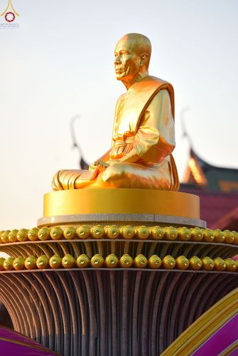 ภาพ No.73148:พุทธบุตรธรรมยาตรา ปฏิบัติธรรมและบันทึกภาพประวัติศาสตร์ ในโครงการธรรมยาตรากตัญญูบูชา มหาปูชนียาจารย์ พระมงคลเทพมุนี(สด จนฺทสโร) พระผู้ปราบมาร อนุสรณ์สถาน 7 แห่ง ปีที่ 11 ณ วัดโบสถ์ (บน) ต.บางคูเวียง อ.บางกรวย จ.นนทบุรี วันที่ 19 มกราคม พ.ศ. 2566