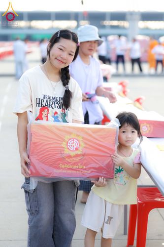 ภาพ No.324200:วันที่ 17-21 เมษายน 2569 เตรียมงานถวายสังฆทาน40000กว่าวัดทั่วประเทศ