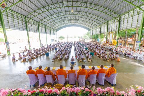 ภาพ No.333628:วันพฤหัสบดี ที่ 11 มิถุนายน พ.ศ.2569 โครงการตักบาตรปลื้มใจ" เนื่องในวันไหว้ครู  ณ โรงเรียนธนสิทธิ์อนุสรณ์ อ.บางพลี จ.สมุทรปราการ