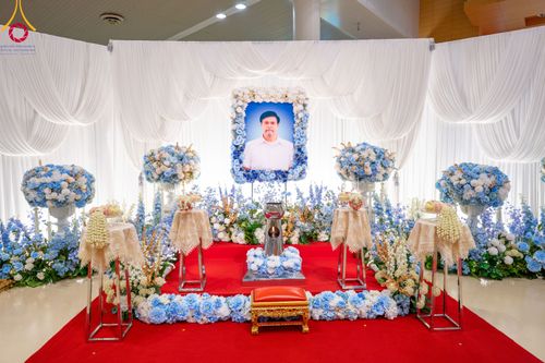 ภาพ No.90855:พิธีบำเพ็ญกุศลสวดพระอภิธรรม  อุบาสกถาวร พรหมถาวร (อุบาสกผู้ปั้นพระ) คืนที่ 4 วันอังคารที่ 17 ตุลาคม พ.ศ. 2566 ณ ห้องแก้วสารพัดนึก 1 สภาธรรมกายสากล วัดพระธรรมกาย จ.ปทุมธานี