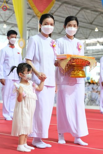 ภาพ No.46917:ประมวลภาพพิธีทอดผ้าป่าธรรมชัย ณ วัดพระธรรมกาย (5 มิถุนายน พ.ศ. 2565)