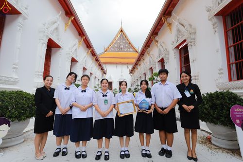 ภาพ No.289082:วันพุธที่ 17 ธันวาคม พ.ศ.2568 กิจกรรมเยาวชนไทยรวมใจทำความดี "เด็กดีมหานคร ต้นแบบด้านศีลธรรม" แข่งขันสอบตอบปัญหาศีลธรรมในพระพุทธศาสนา ครั้งที่ 7 และวันรวมพลังเด็กดี V-Star ประจำปี 2568 ณ วัดมหาธาตุยุวราชรังสฤษฎิ์ราชวรมหาวิหาร กรุงเทพมหานคร