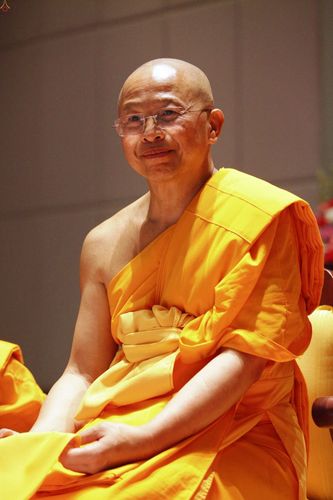 ภาพ No.48818:ประมวลภาพการสร้างบารมีของ พระเดชพระคุณพระสุธรรมญาณวิเทศ (สุธรรม สุธมฺโม)