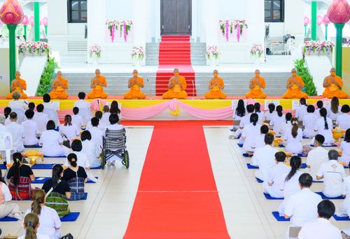 ภาพ No.81685:พิธีอุปสมบทอุทิศชีวิต สามเณรเปรียญธรรม 11 รูป ในวันวิสาขบูชา วันเสาร์ที่ 3 มิถุนายน 2566 ณ อุโบสถพระไตรปิฎก วัดพระธรรมกาย จ.ปทุมธานี