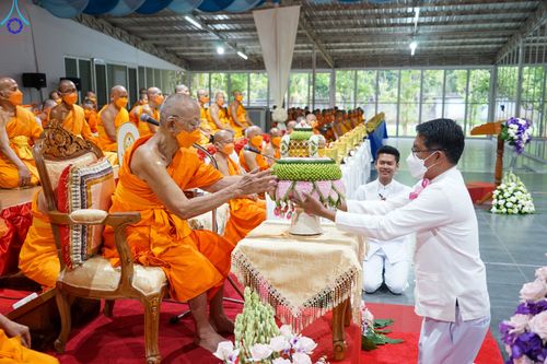 ภาพ No.82219:พิธีตักบาตรพระ 1,000 รูป ปีที่ 8 วันเสาร์ที่ 10 มิถุนายน 2566 ณ ธุดงคสถานล้านนา อ.สันทราย จ.เชียงใหม่