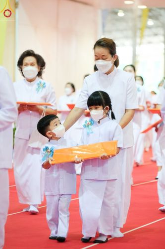 ภาพ No.46919:ประมวลภาพพิธีทอดผ้าป่าธรรมชัย ณ วัดพระธรรมกาย (5 มิถุนายน พ.ศ. 2565)