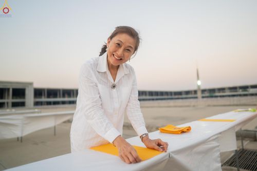 ภาพ No.321202:วันที่ 10-11 เมษายน พ.ศ.2569 การเตรียมกล่องไทยธรรม และการติดผ้ารับประเคน เพื่องานถวายมหาสังฆทาน 40,000 กว่าวัดทั่วประเทศ วันคุ้มครองโลก 22 เมษายน พ.ศ.2569 วัดพระธรรมกาย