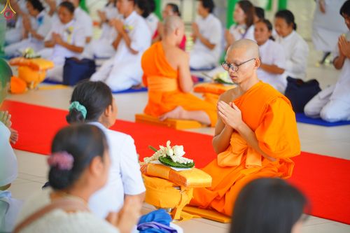 ภาพ No.328437:วันเสาร์ที่ 2 พฤษภาคม พ.ศ.2569 พิธีอุปสมบทสามเณรเตรียม DCI รุ่นที่ 23 ณ อุโบสถพระไตรปิฎก วัดพระธรรมกาย จังหวัดปทุมธานี