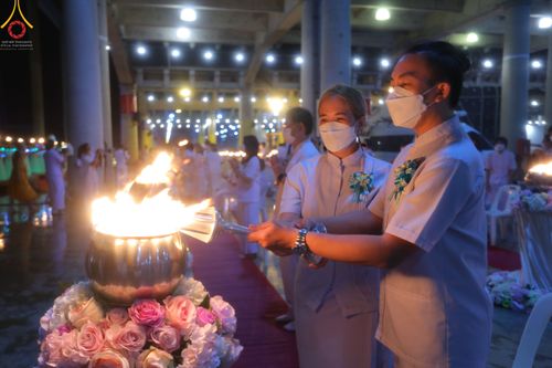 ภาพ No.52619:ประมวลภาพวันคล้ายวันเกิดครบรอบ 138 ปี พระมงคลเทพมุนี (สด จนฺทสโร) พระผู้ปราบมาร ชุดที่ 2