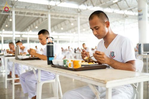 ภาพ No.350072:วันที่ 17-18 กันยายน พ.ศ. 2569 โครงการบรรพชาพัฒนาคุณธรรม จริยธรรม สำหรับนักเรียนนายสิบตำรวจ (นสต.) รุ่นที่ 16 ศูนย์ฝึกอบรมตำรวจภูธรภาค 1  ได้จัดกิจกรรม ณ สภาธรรมกายสากล ห้องแก้ว2
