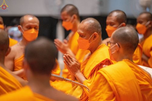 ภาพ No.51088:ประมวลภาพพิธีบรรพชาอุปสมบท โครงการบรรพชาอุปสมบทหมู่ รุ่นวันครูวิชชาธรรมกาย ปีพุทธศักราช 2565