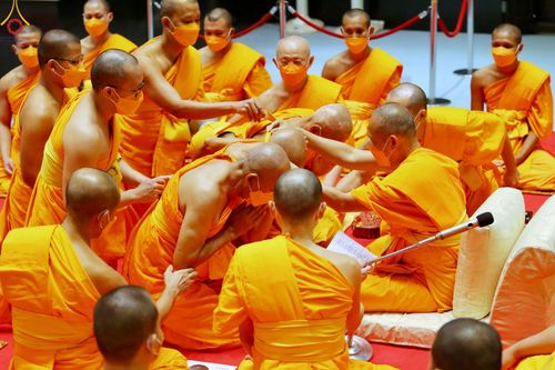 ภาพ No.51089:ประมวลภาพพิธีบรรพชาอุปสมบท โครงการบรรพชาอุปสมบทหมู่ รุ่นวันครูวิชชาธรรมกาย ปีพุทธศักราช 2565