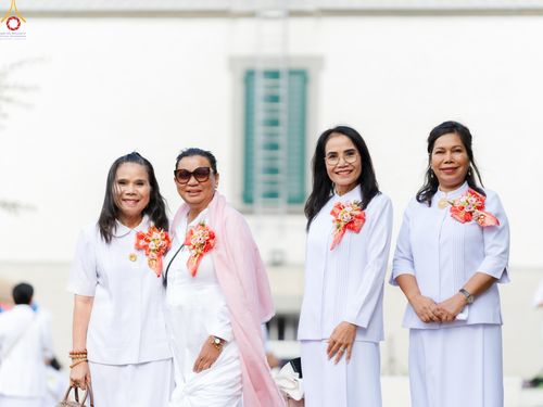 ภาพ No.286221:วันที่ 13 กรกฎาคม พ.ศ. 2568  พิธีทอดผ้าป่าฉลอง 13 ปี  วัดพระธรรมกายสวิตเซอร์แลนด์