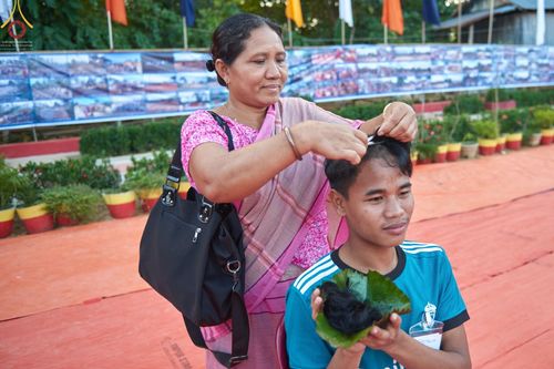 ภาพ No.64723:พิธีบรรพชาสามเณร โครงการบรรพชาสามเณร 500 รูป ประเทศบังกลาเทศ วันที่ 22 พฤศจิกายน พ.ศ. 2565