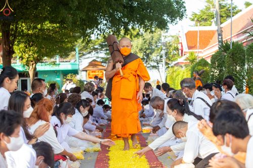 ภาพ No.70744:พิธีต้อนรับพระธรรมยาตรา ในโครงการธรรมยาตรากตัญญูบูชา มหาปูชนียาจารย์ พระมงคลเทพมุนี(สด จนฺทสโร) พระผู้ปราบมาร อนุสรณ์สถาน 7 แห่ง ปีที่ 11 วันที่ 14 มกราคม พ.ศ. 2566 ณ อนุสรณ์สถานลำดับที่ 3 สถานที่เกิดในเพศสมณะ วัดสองพี่น้อง อ.สองพี่น้อง จ.สุพรรณบุรี