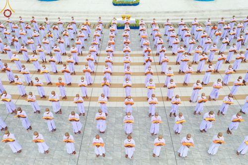 ภาพ No.64420:พิธีบรรพชาสามเณรธรรมทายาท โครงการอุปสมบทบูชาธรรมมหาปูชนียาจารย์ วันเสาร์ที่ 26 พฤศจิกายน พ.ศ. 2565 ณ วัดพระธรรมกาย จ.ปทุมธานี