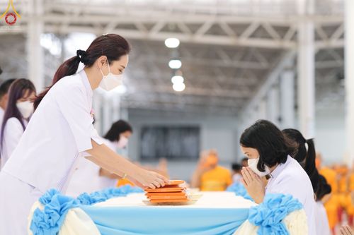 ภาพ No.52503:ประมวลภาพวันคล้ายวันเกิดครบรอบ 138 ปี พระมงคลเทพมุนี (สด จนฺทสโร) พระผู้ปราบมาร ชุดที่ 1