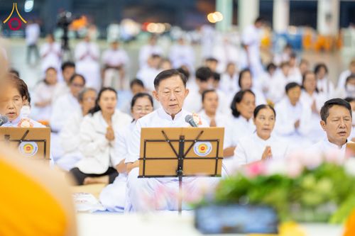 ภาพ No.279050:วันที่ 2 มกราคม พ.ศ.2569 พิธีถวายภัตตาหารเป็นสังฆทาน แด่พระธรรมยาตรา ณ วัดพระธรรมกาย ปทุมธานี ในโครงการธรรมยาตรา กตัญญูบูชา มหาปูชนียาจารย์ พระมงคลเทพมุนี(สด จนฺทสโร) พระผู้ปราบมาร อนุสรณ์สถาน 7 แห่ง ปีที่ 14