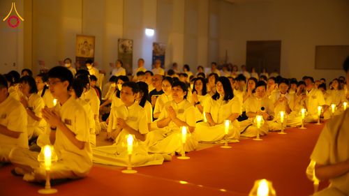 ภาพ No.332067:วันอาทิตย์ที่ 31 พฤษภาคม พ.ศ. 2569 วัดพระธรรมกายสิงคโปร์จุดประทีปแห่งศรัทธา ฉลองวิสาขบูชา ปี 2569 ยิ่งใหญ่ Dhammakaya Centre Singapore Illuminates the Lights of Faith in a Grand Vesak Day 2026 Celebration