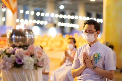 ภาพ No.52639:ประมวลภาพวันคล้ายวันเกิดครบรอบ 138 ปี พระมงคลเทพมุนี (สด จนฺทสโร) พระผู้ปราบมาร ชุดที่ 2