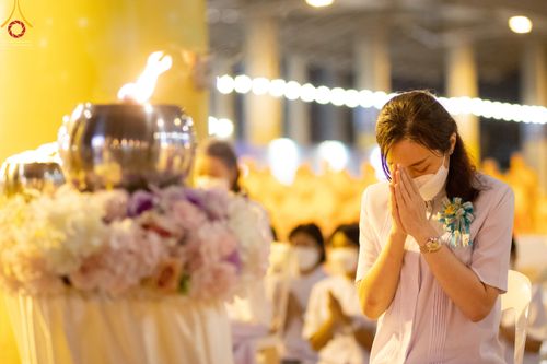 ภาพ No.52627:ประมวลภาพวันคล้ายวันเกิดครบรอบ 138 ปี พระมงคลเทพมุนี (สด จนฺทสโร) พระผู้ปราบมาร ชุดที่ 2