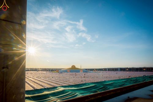 ภาพ No.219087:วันที่ 19-21 เมษายน พ.ศ. 2568 การเตรียมงานในลานธรรม , วิหารคด เพื่องานวันคุ้มครองโลก 22 เมษายน พ.ศ. 2568