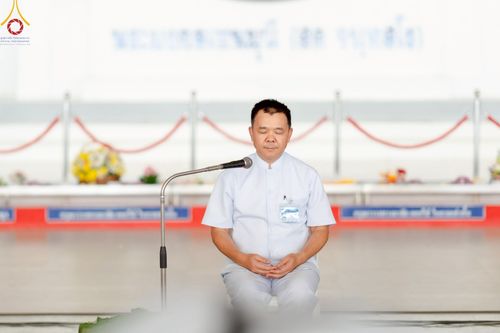 ภาพ No.223162:วันที่ 2 -10 พฤษภาคม พ.ศ. 2568 พิธีตัดปอยผม ปลงผม พิธีขอขมาลาอุปสมบทอุทิศชีวิต ของอุบาสก พิสิทธิ์ หมื่นแกล้ว  ณ วัดพระธรรมกาย