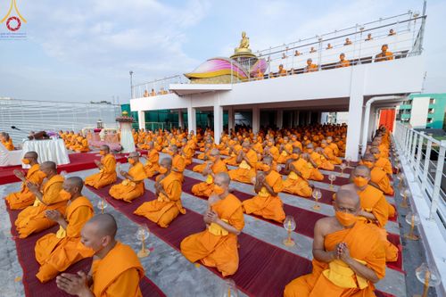 ภาพ No.119176:พิธีจุดประทีปถวายเป็นพุทธบูชา และบูชาธรรมมหาปูชนียาจารย์ พระมงคลเทพมุนี(สด จนฺทสโร) ในโครงการธรรมยาตราฯ วันที่ 26 มกราคม พ.ศ. 2567 ณ อาคารธรรมยาตรา กตัญญูบูชามหาปูชนียาจารย์ ตรงข้ามวัดปากน้ำภาษีเจริญ จ.กรุงเทพมหานคร