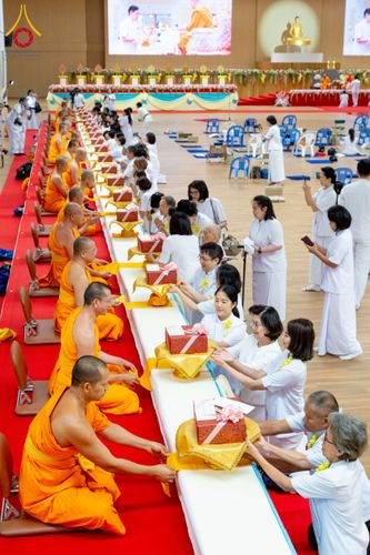 ภาพ No.232526:วันอาทิตย์ที่ 6 กรกฏาคม พ.ศ. 2568 พิธีมุทิตาสักการะพระครูสัญญาบัตร ปีพุทธศักราช 2568 ณ ห้องแก้วสารพัดนึก2 สภาธรรมกายสากล วัดพระธรรมกาย