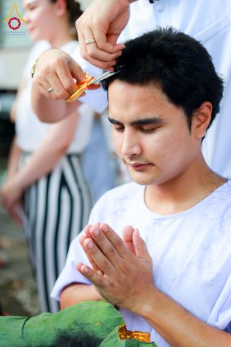 ภาพ No.135727:พิธีปลงผมธรรมทายาท โครงการบรรพชาและอุปสมบทหมู่ รุ่นบูชาธรรม 80 ปี หลวงพ่อธัมมชโย ณ หมู่บ้านบรรลุธรรม วัดพระธรรมกาย วันที่ 7 เมษายน พ.ศ. 2567