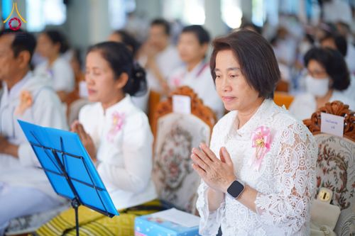 ภาพ No.204647:พิธีทอดผ้าป่าทำนุบำรุงศาสนสถาน ณ วัดเกิดการอุดม ตำบลคลองสาม อำเภอคลองหลวง จังหวัดปทุมธานี ในโครงการธรรมยาตรา กตัญญูบูชา มหาปูชนียาจารย์ พระมงคลเทพมุนี(สด จนฺทสโร) พระผู้ปราบมาร อนุสรณ์สถาน 7 แห่ง ปีที่ 13 วันที่ 30 มกราคม พ.ศ. 2568