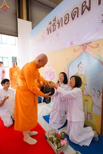 ภาพ No.133032:พิธีทอดผ้าป่าสามัคคีฉลองครบ 13 ปี วัดพระธรรมกายไอจิ แด่คณะพระภิกษุสงฆ์ 12 วัด ศูนย์สาขาทั่วภาคพื้นญี่ปุ่น วันที่ 31 มีนาคม พ.ศ. 2567