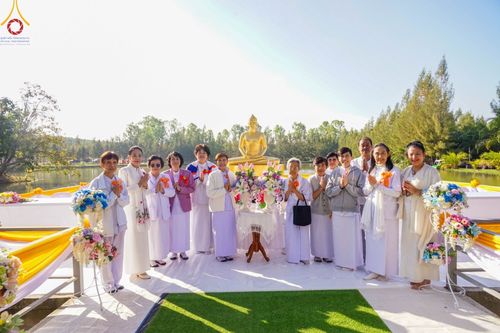 ภาพ No.105015:พิธีตักบาตรพระ ๑,๐๐๐ รูป ฉลองเมืองลำปาง ๑,๓๔๓ ปี วันเสาร์ที่ ๓๐ ธันวาคม พ.ศ. ๒๕๖๖ ณ ศูนย์ปฏิบัติธรรมลำปาง อำเภอเมือง จังหวัดลำปาง