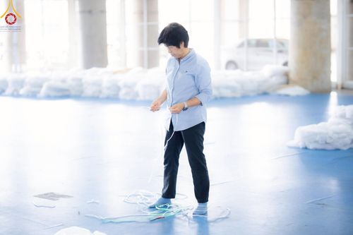 ภาพ No.218279:วันที่ 12-18 เมษายน พ.ศ. 2568 พระภิกษุและเจ้าหน้าที่อาสาสมัคร เตรียมพื้นที่ต้อนรับพักค้างพระสังฆาธิการ เนื่องในงานวันคุ้มครองโลก 22 เมษายน พ.ศ. 2568